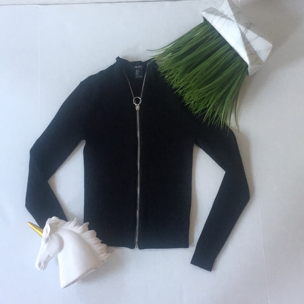 Forever 21 Black Zipper Top